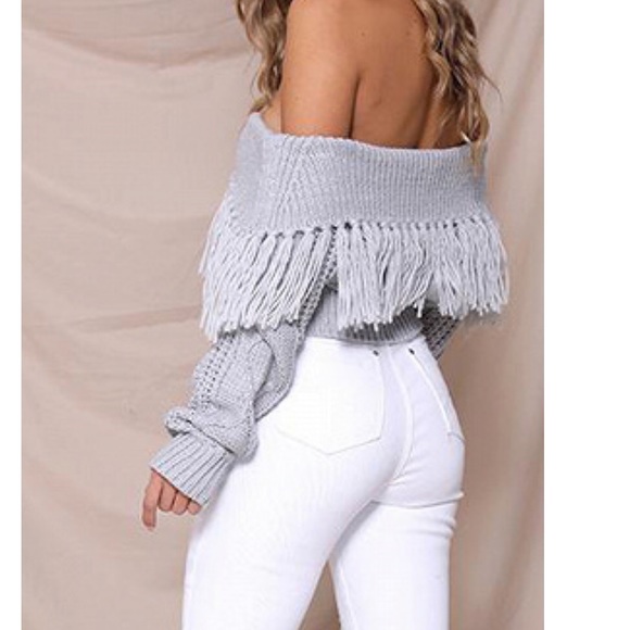 New! Off the shoulder boho fringe sweater - Picture 6 of 10